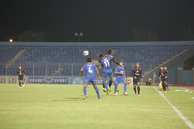 一位曾效力 一位曾效力